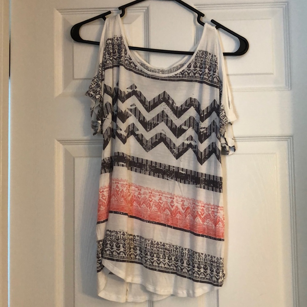 Mudd Cold Shoulder Shirt